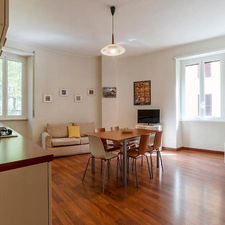 Piazza Re Di Roma Apartment Buitenkant foto