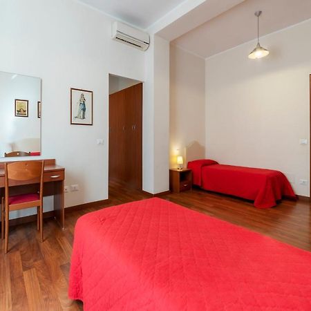 Piazza Re Di Roma Apartment Buitenkant foto