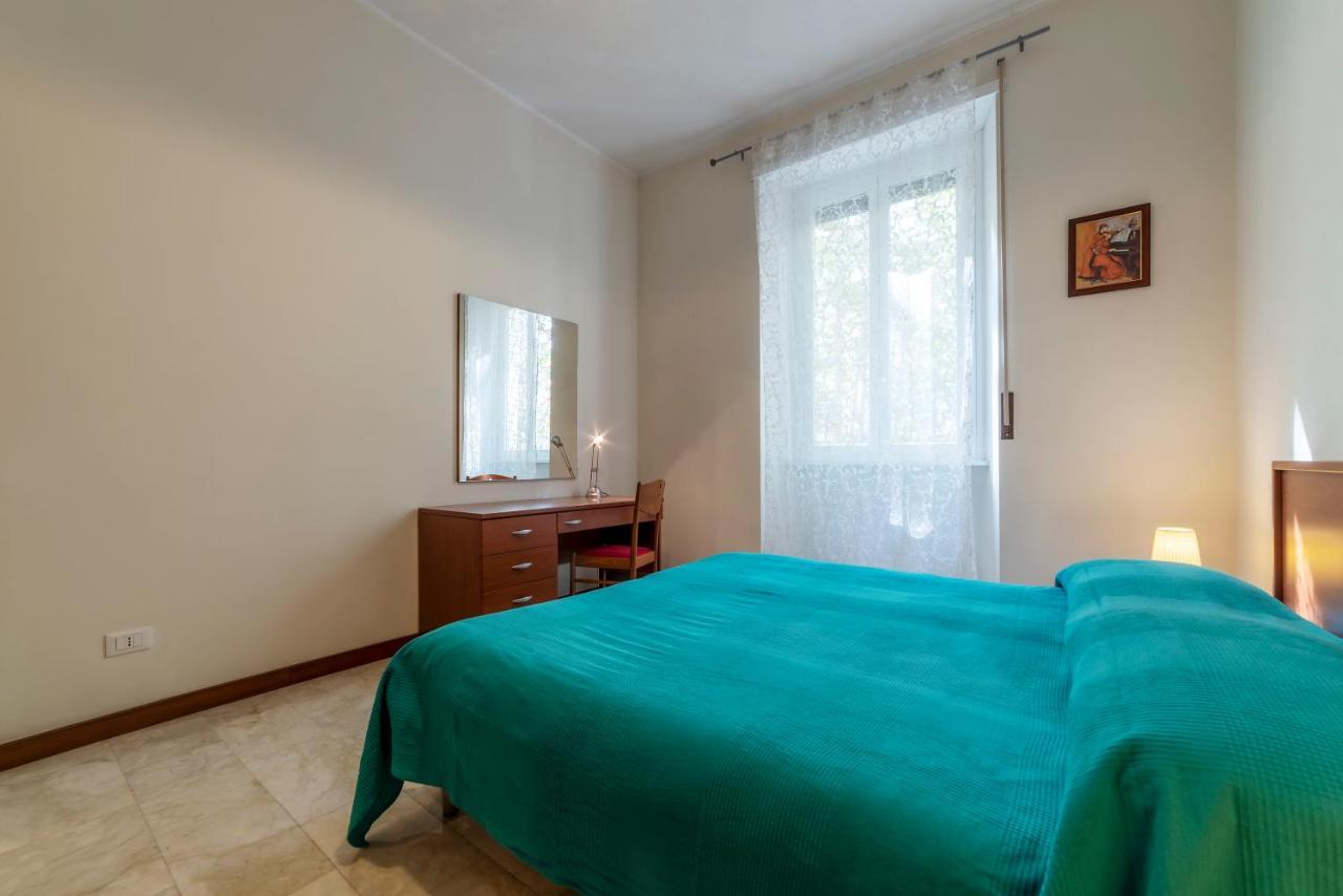 Piazza Re Di Roma Apartment Buitenkant foto