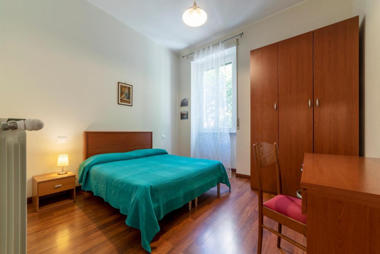 Piazza Re Di Roma Apartment Buitenkant foto